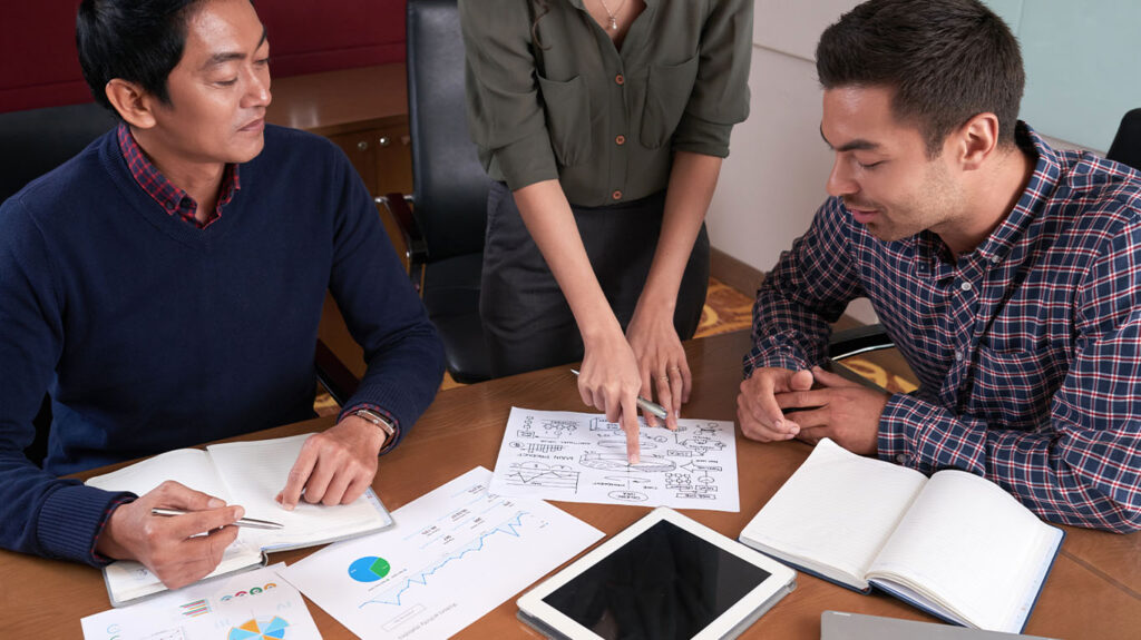 Managing Cash Flow: Tips for Maintaining Healthy Finances